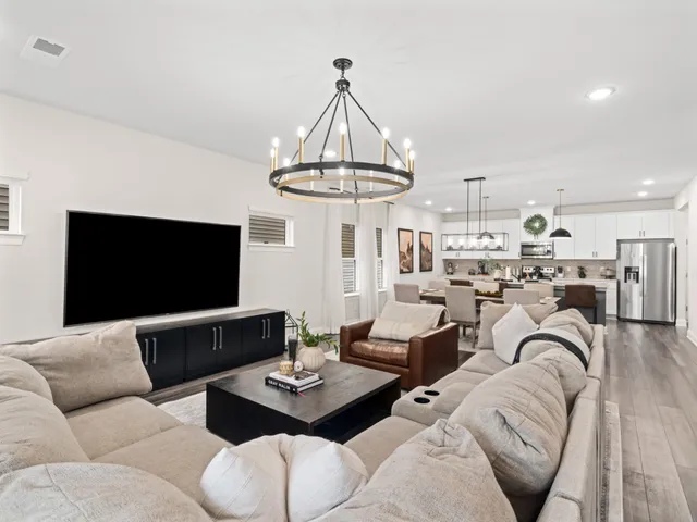 $395,000 | 658 Taylor Bend, Columbia, TN 38401