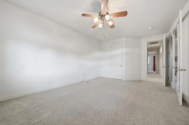 a picture of a bathroom