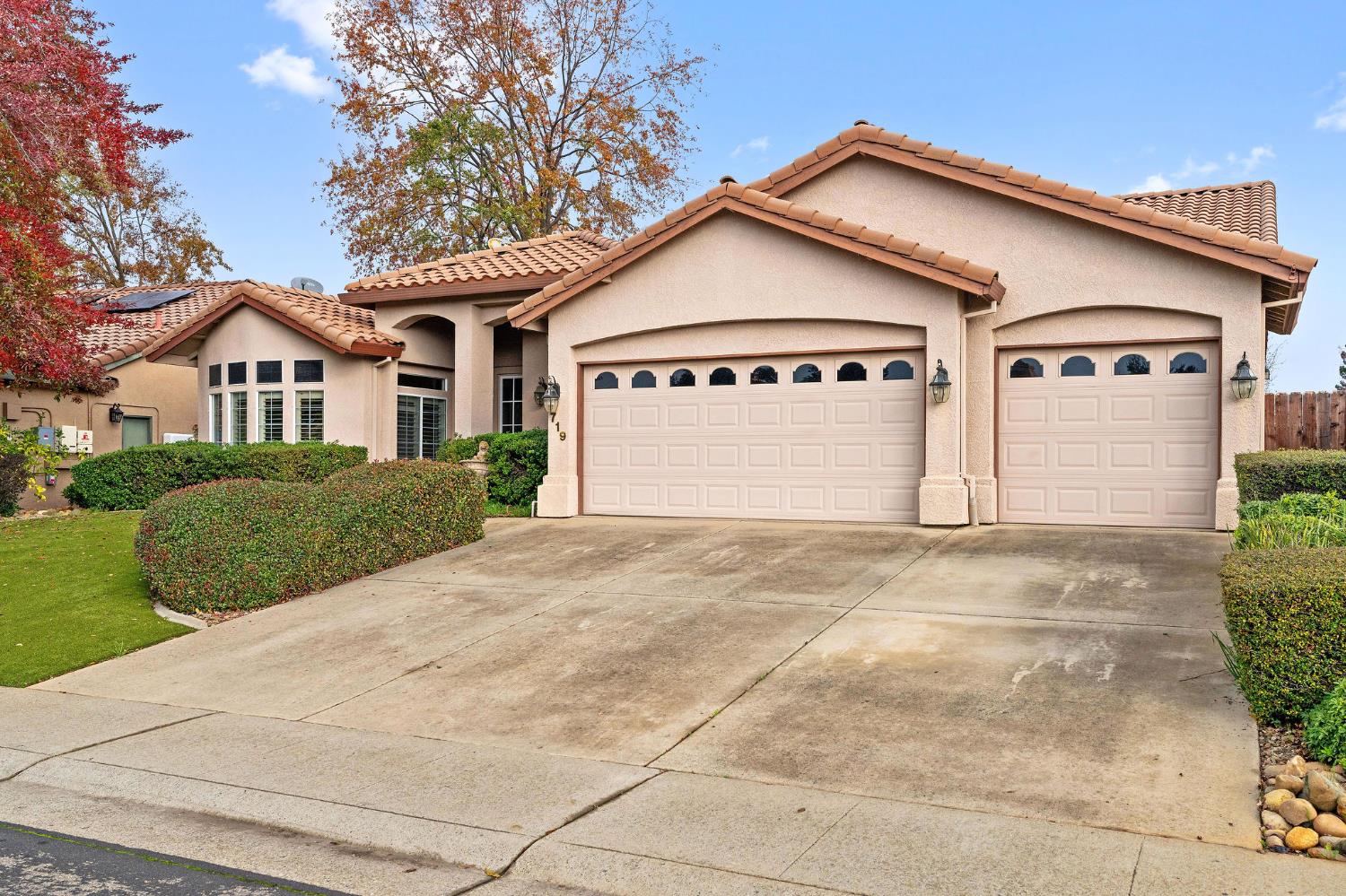 719 Shakeley Lane Ione, CA 95640 - Photo 7 of 68 a view of front of house with a yard and garage