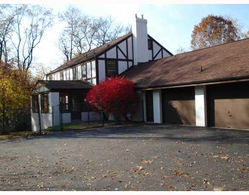 941 Field Club Road Fox Chapel, PA 15238 - Photo 17 of 18 Exterior Back.