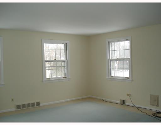941 Field Club Road Fox Chapel, PA 15238 - Photo 9 of 18 Master Bedroom.