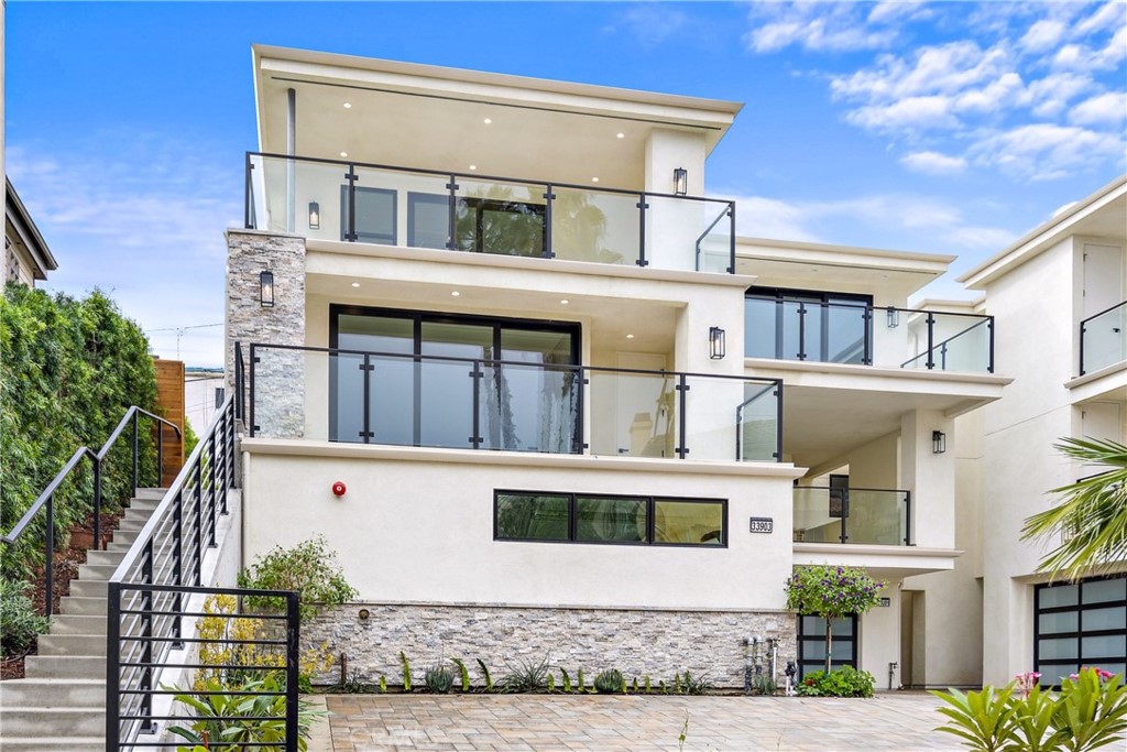 33903 Robles Drive Dana Point, CA 92629 - Photo 58 of 58 a front view of a house with a porch