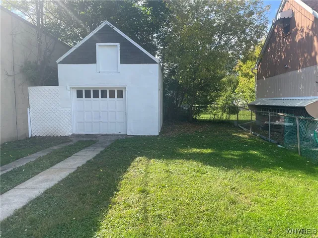 $1,500 | 202 North Ogden Street, Unit W, Buffalo, NY 14206