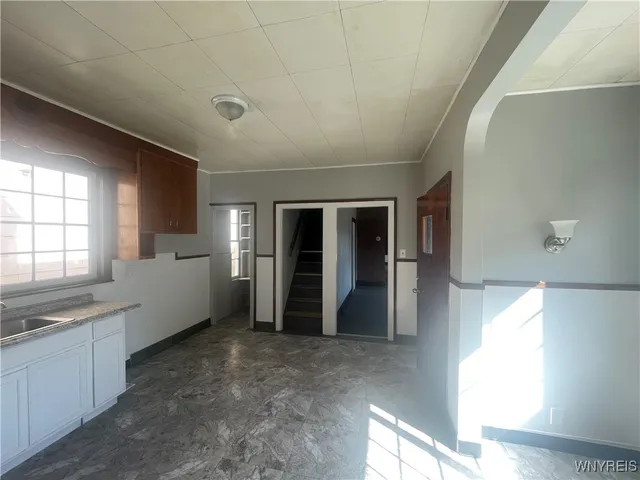 $1,500 | 202 North Ogden Street, Unit W, Buffalo, NY 14206