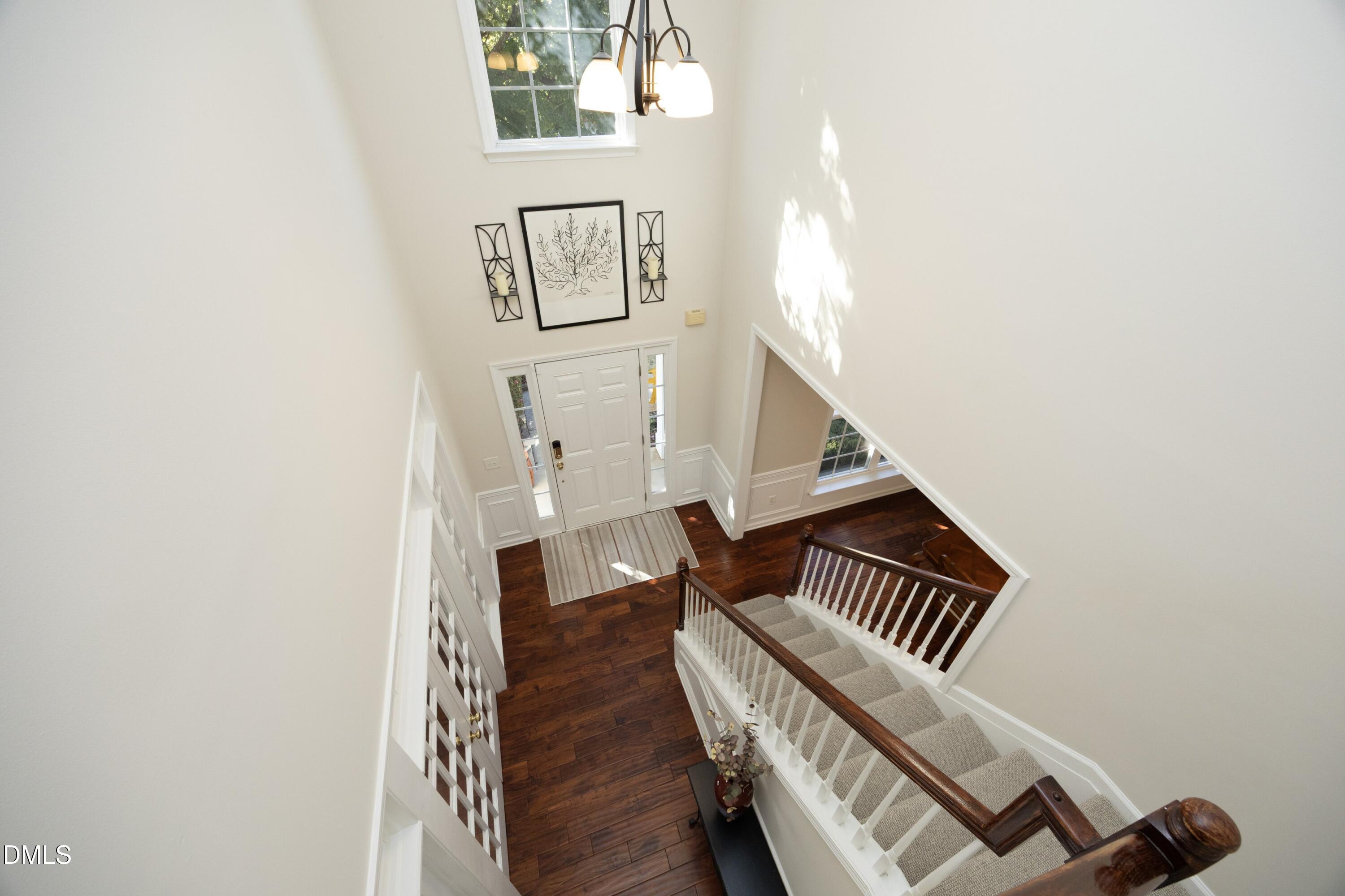 7537 Silver View Lane Raleigh, NC 27613 - Photo 5 of 50 04FoyerFromAbove