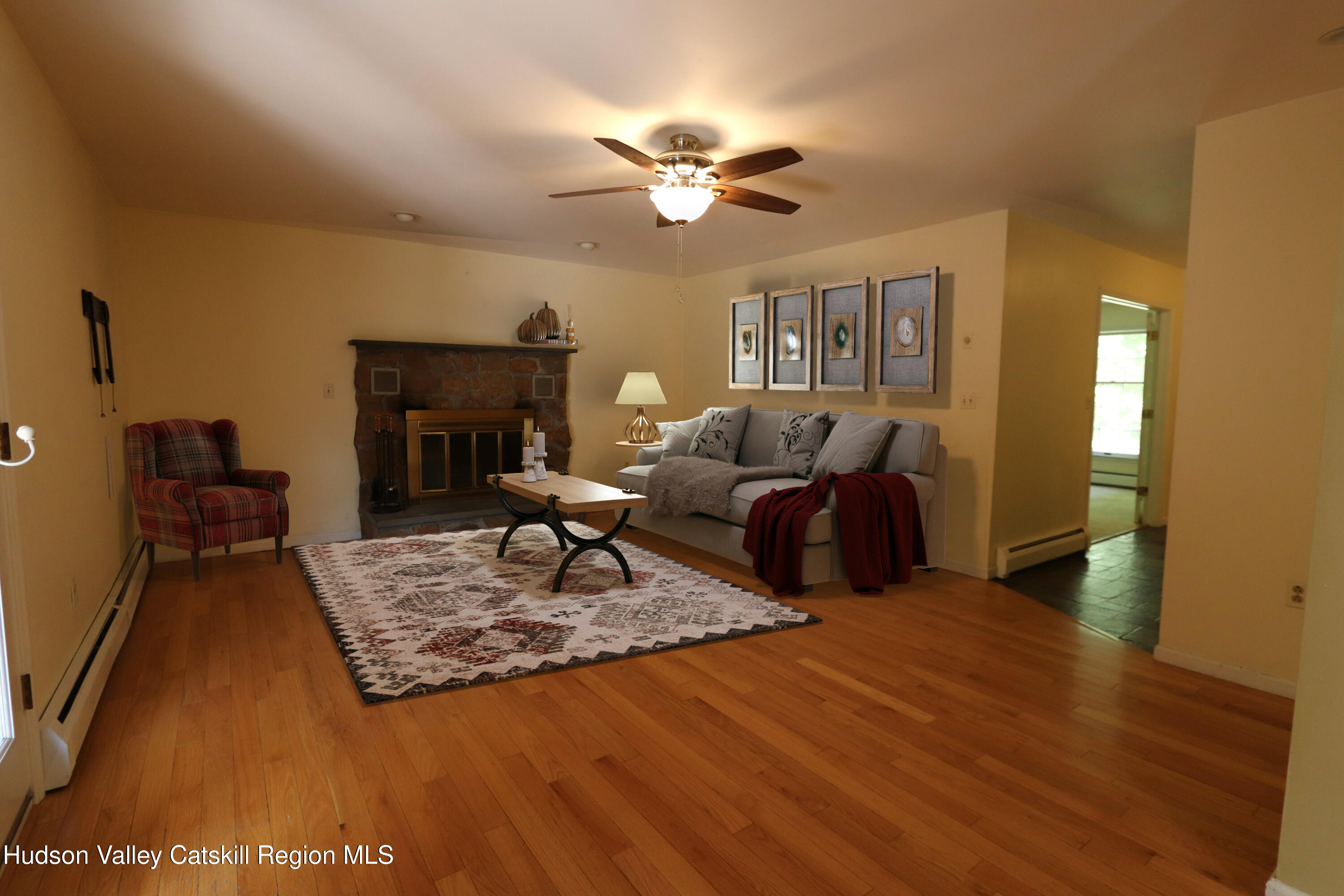 18 Ridge Road Saugerties, NY 12477 - Photo 13 of 40 Family room render
