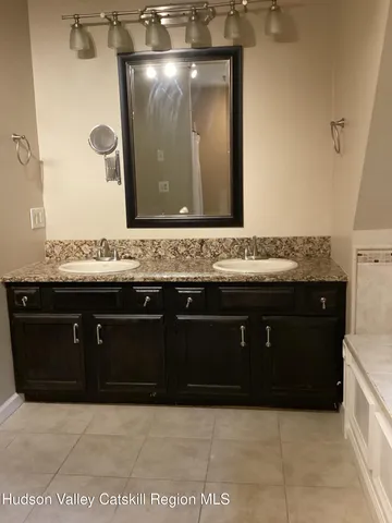 $525,000 | 18 Ridge Road, Saugerties, NY 12477