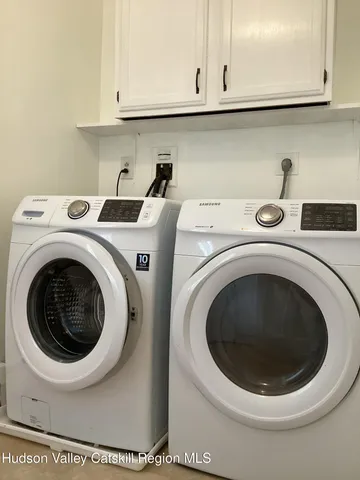 $525,000 | 18 Ridge Road, Saugerties, NY 12477