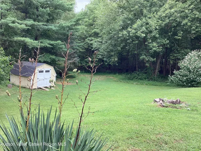 $525,000 | 18 Ridge Road, Saugerties, NY 12477