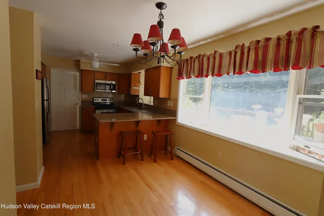 $525,000 | 18 Ridge Road, Saugerties, NY 12477