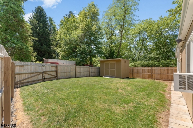 1813 Washington Valley Road Bridgewater, NJ 08836 - Photo 35 of 45