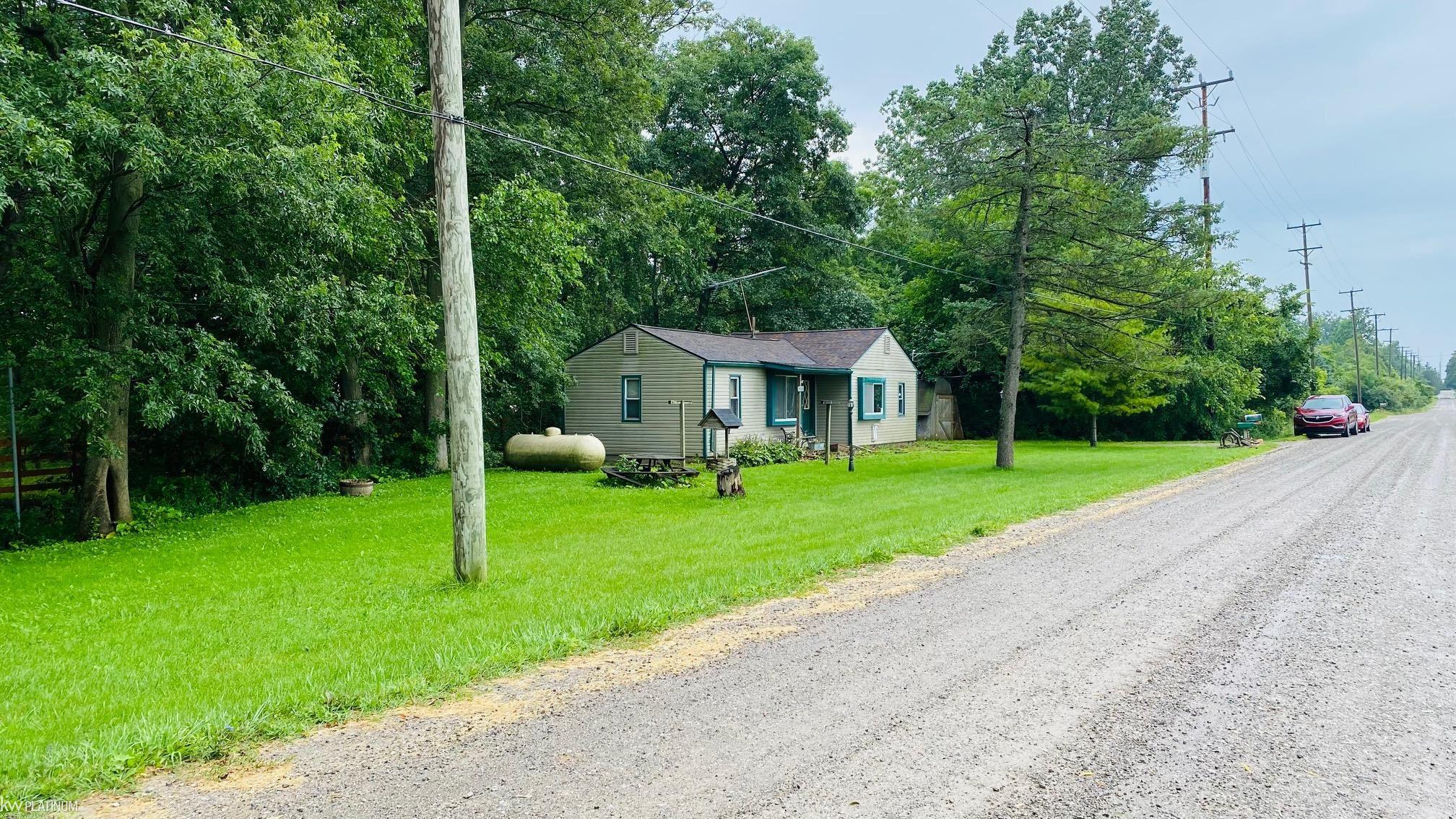 29520 34 Mile Road Richmond, MI 48062 - Photo 4 of 24