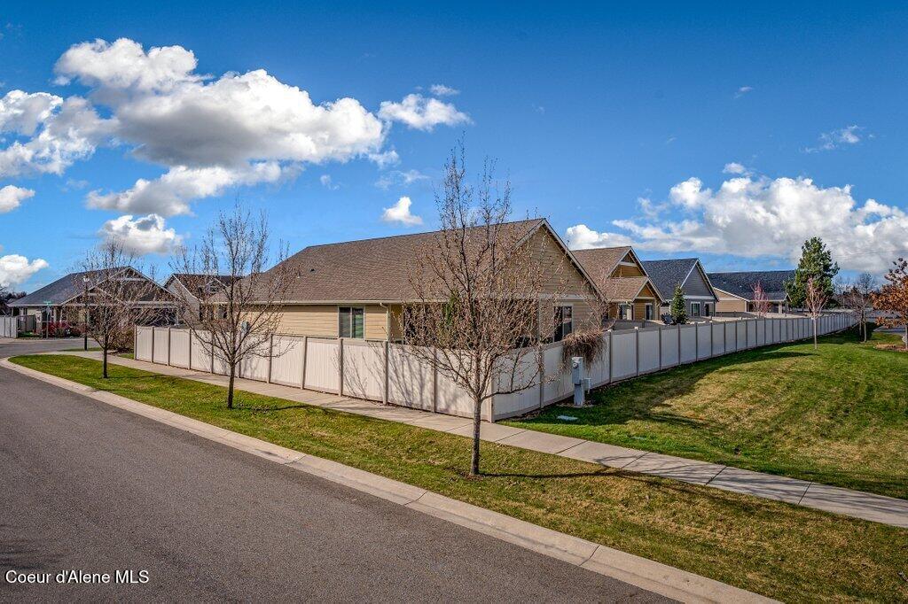 8012 North Hydrangea Street Coeur D'Alene, ID 83815 - Photo 29 of 30 Rear Exterior