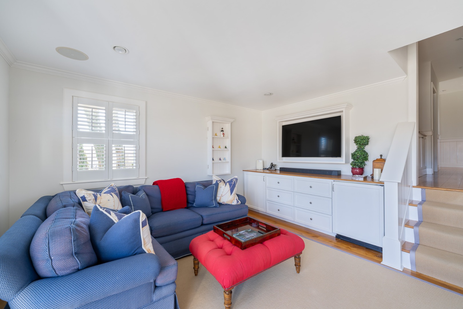 5 Surrey Avenue Nantucket, MA 02554 - Photo 16 of 26 Den