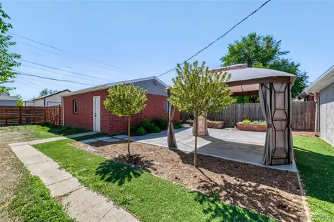 $400,000 | 2380 Galena Street, Aurora, CO 80010