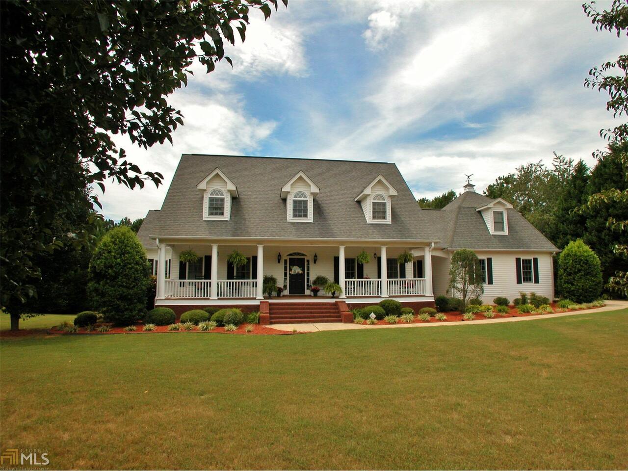 5881 Jim Crow Road, Unit 101 Flowery Branch, GA 30542 - Photo 1 of 1 Gallery Image 1