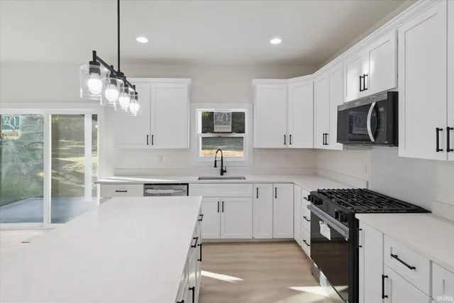 $494,900 | 16470 Petro Drive, Mishawaka, IN 46544