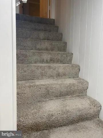 $2,589 | 2204 Gaylord Drive, Suitland, MD 20746