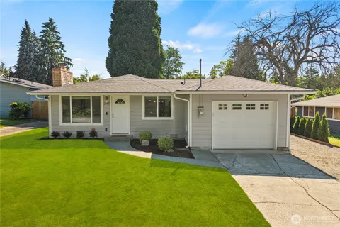 $695,000 | 2147 Northeast 12th Street, Renton, WA 98056