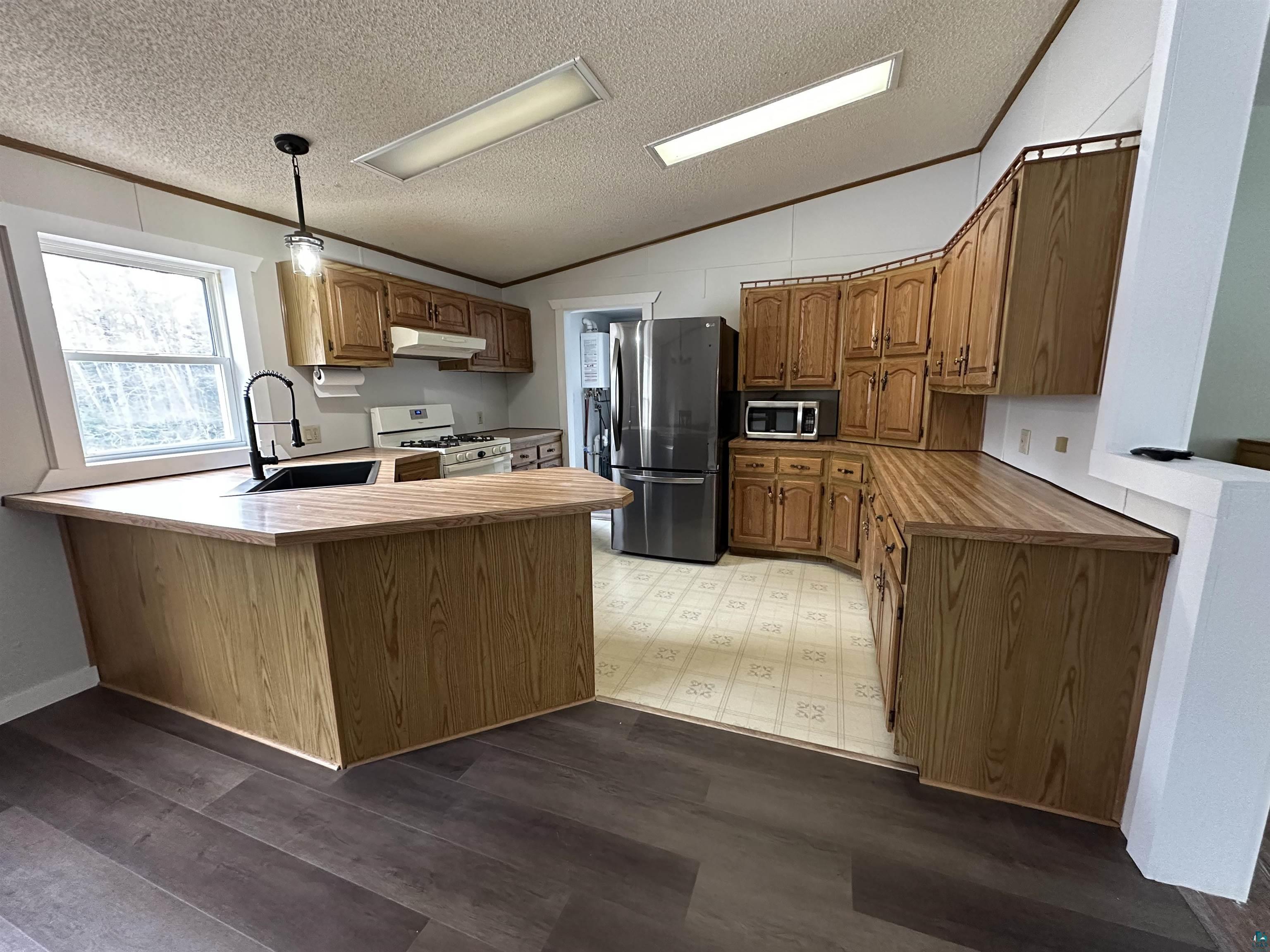 1474 Aljo Road Cloquet, MN 55720 - Photo 4 of 25