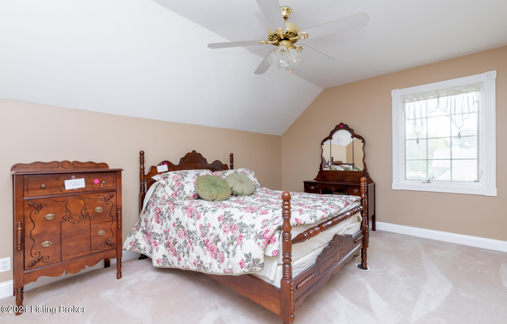 9512 Gutenberg Road Louisville, KY 40299 - Photo 8 of 74 9512-159