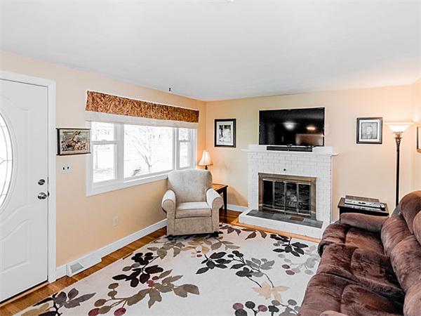 25 Poskus Street Stoughton, MA 02072 - Photo 4 of 25