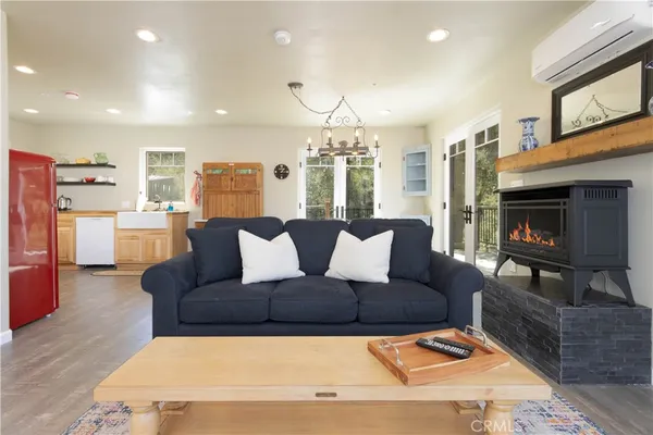 $329,900 | 1517 Woodland Drive, Pine Mountain Club, CA 93222