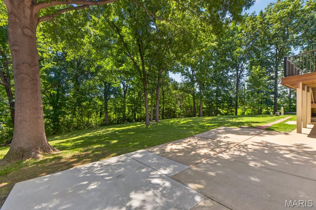 229 Coachman Way O'Fallon, MO 63368 - Photo 33 of 41