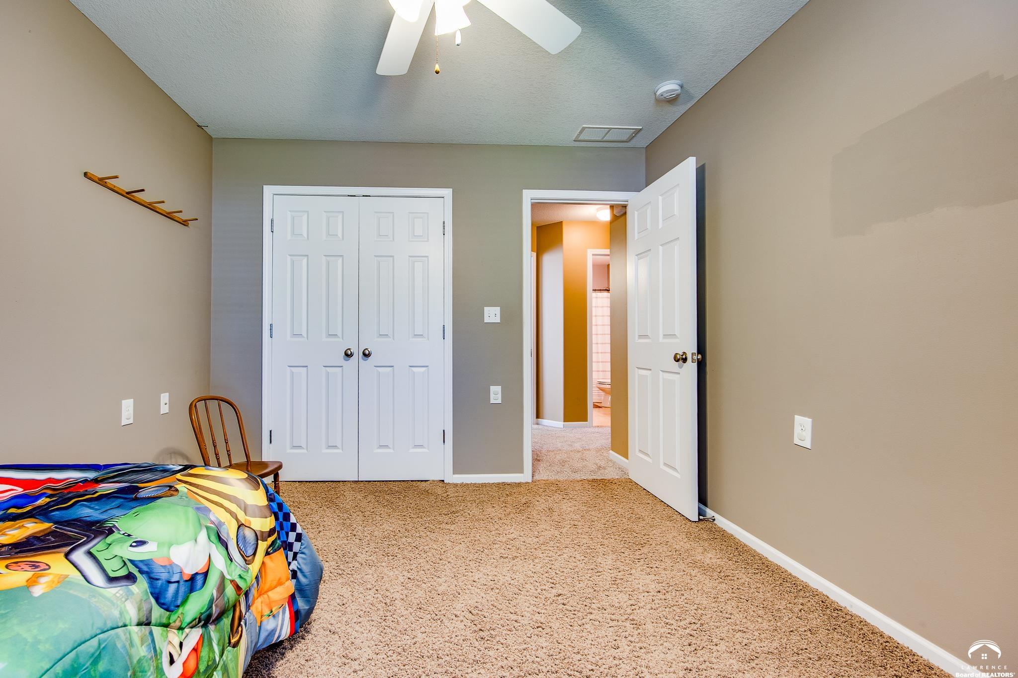 1837 Delaware Street Lawrence, KS 66044 - Photo 16 of 28