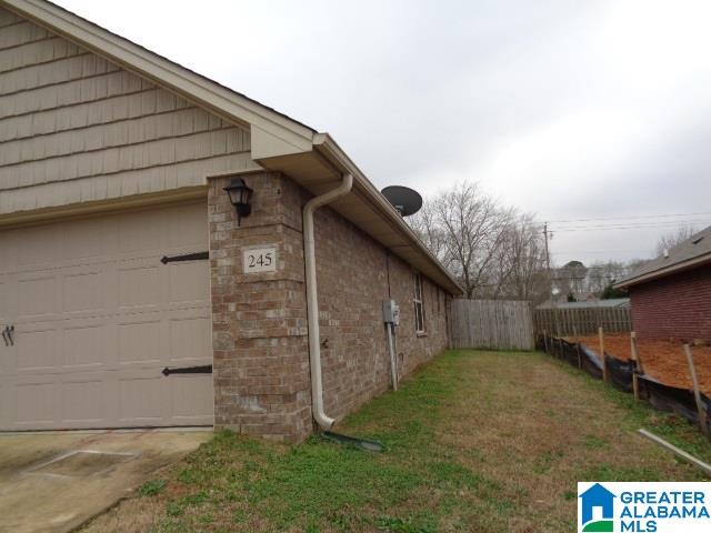 245 Stoney Trail Alabaster, AL 35114 - Photo 2 of 23