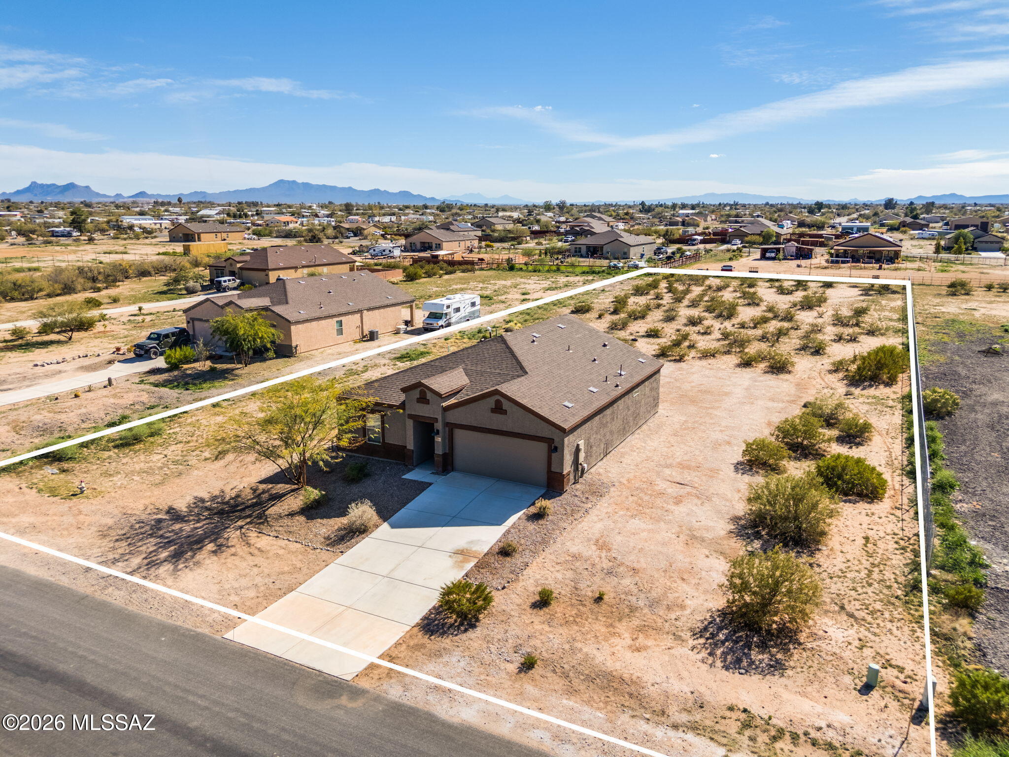 17101 West Gatling Road Marana, AZ 85653 - Photo 2 of 50