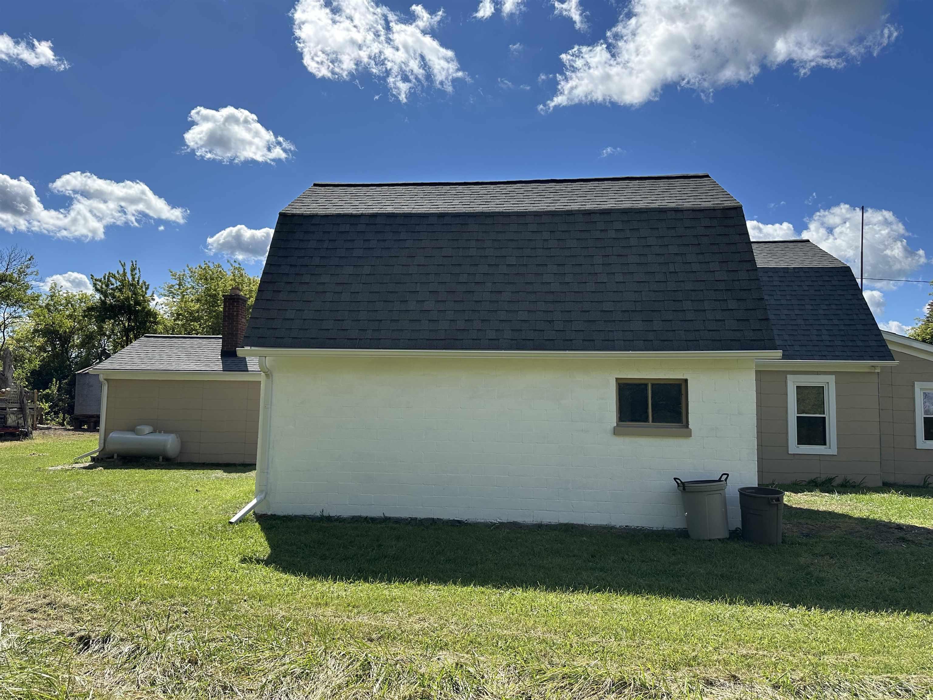 5665 E Road Saginaw, MI 48601 - Photo 61 of 83 50188136-581155a9-2aee-41d9-9fe2-92acacb6cfeb.JPG