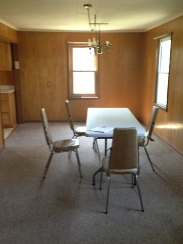 1-n063 Ridgeland Avenue West Chicago, IL 60185 - Photo 13 of 25 a dining room with furniture and window