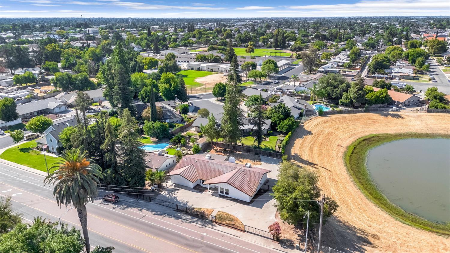 146 Sierra Avenue Clovis, CA 93612 - Photo 41 of 45 an aerial view of residential houses with outdoor space