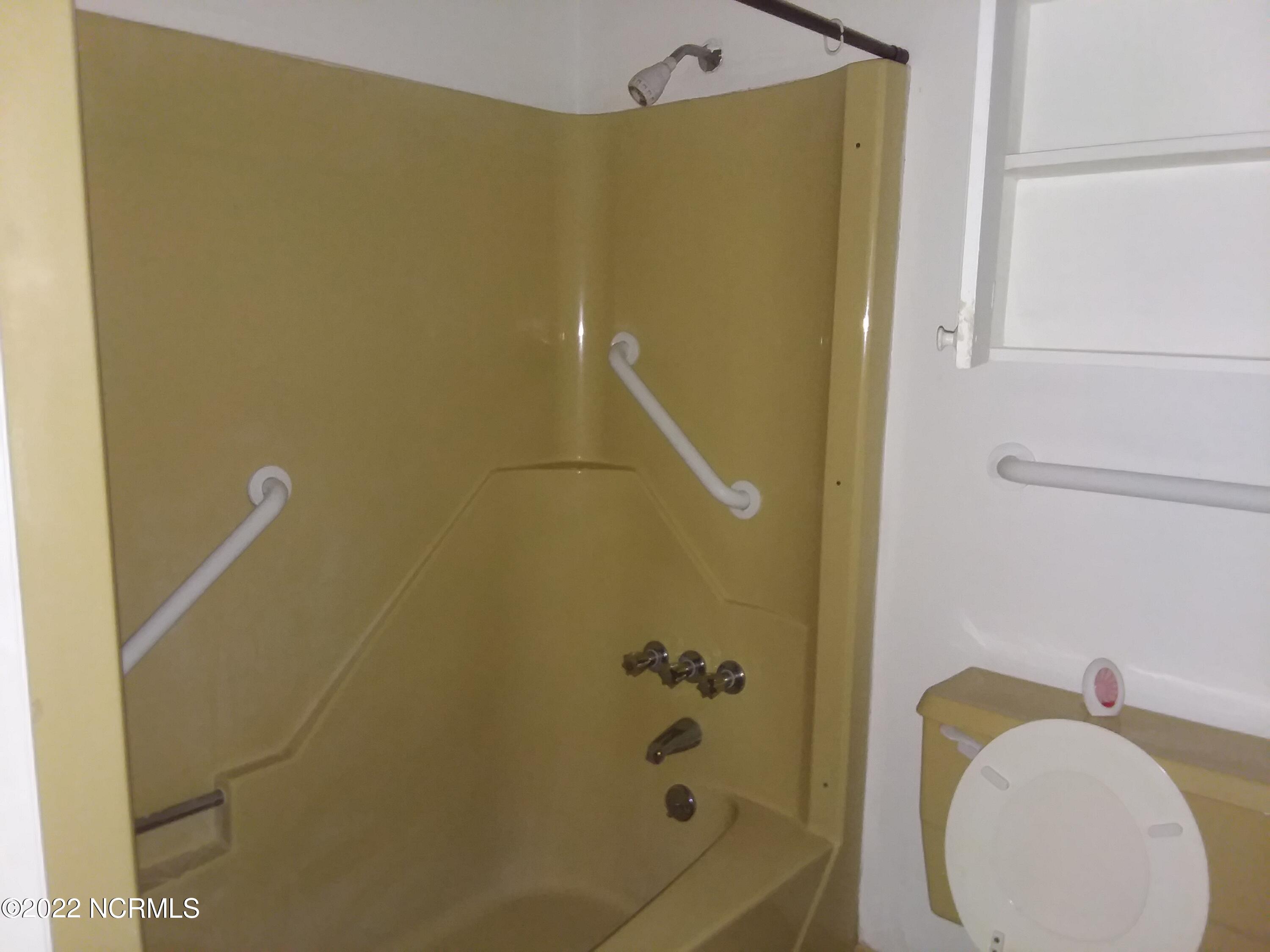 1205 Lockwood Road Kinston, NC 28501 - Photo 6 of 14 Hall Bathroom