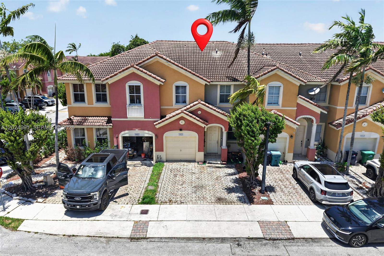 16651 Southwest 79th Terrace Miami, FL 33193 - Photo 26 of 34 a front view of residential houses with yard