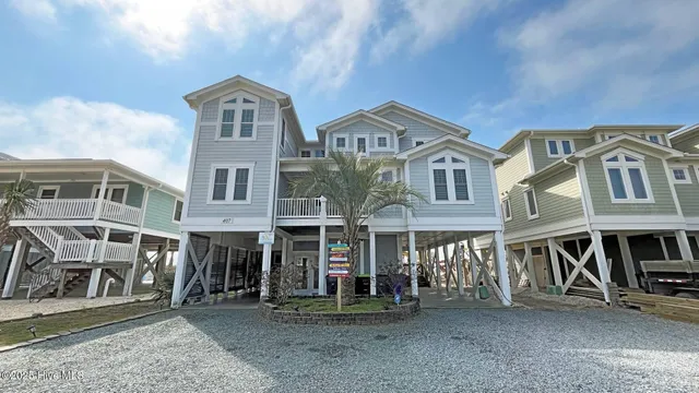 $325,000 | 407 Ocean Boulevard West, Holden Beach, NC 28462
