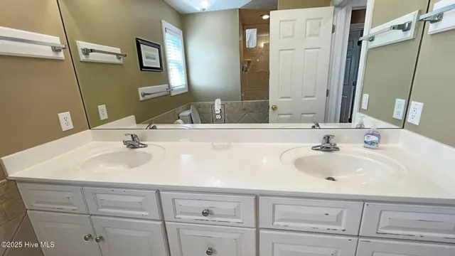 $325,000 | 407 Ocean Boulevard West, Holden Beach, NC 28462