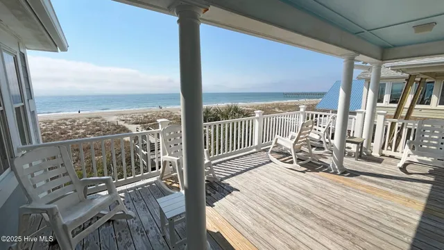 $325,000 | 407 Ocean Boulevard West, Holden Beach, NC 28462