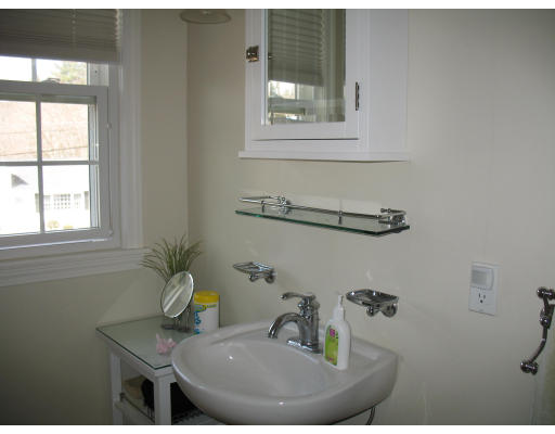 43 Paul Road Holliston, MA 01746 - Photo 16 of 18 Gallery Image 16