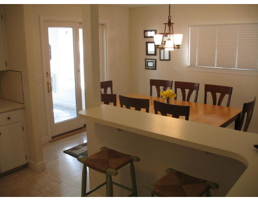 43 Paul Road Holliston, MA 01746 - Photo 8 of 18 Gallery Image 8