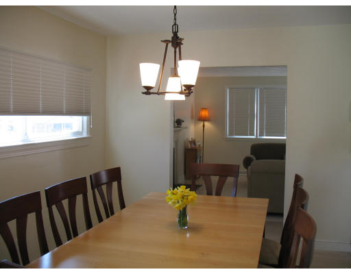 43 Paul Road Holliston, MA 01746 - Photo 10 of 18 Gallery Image 10