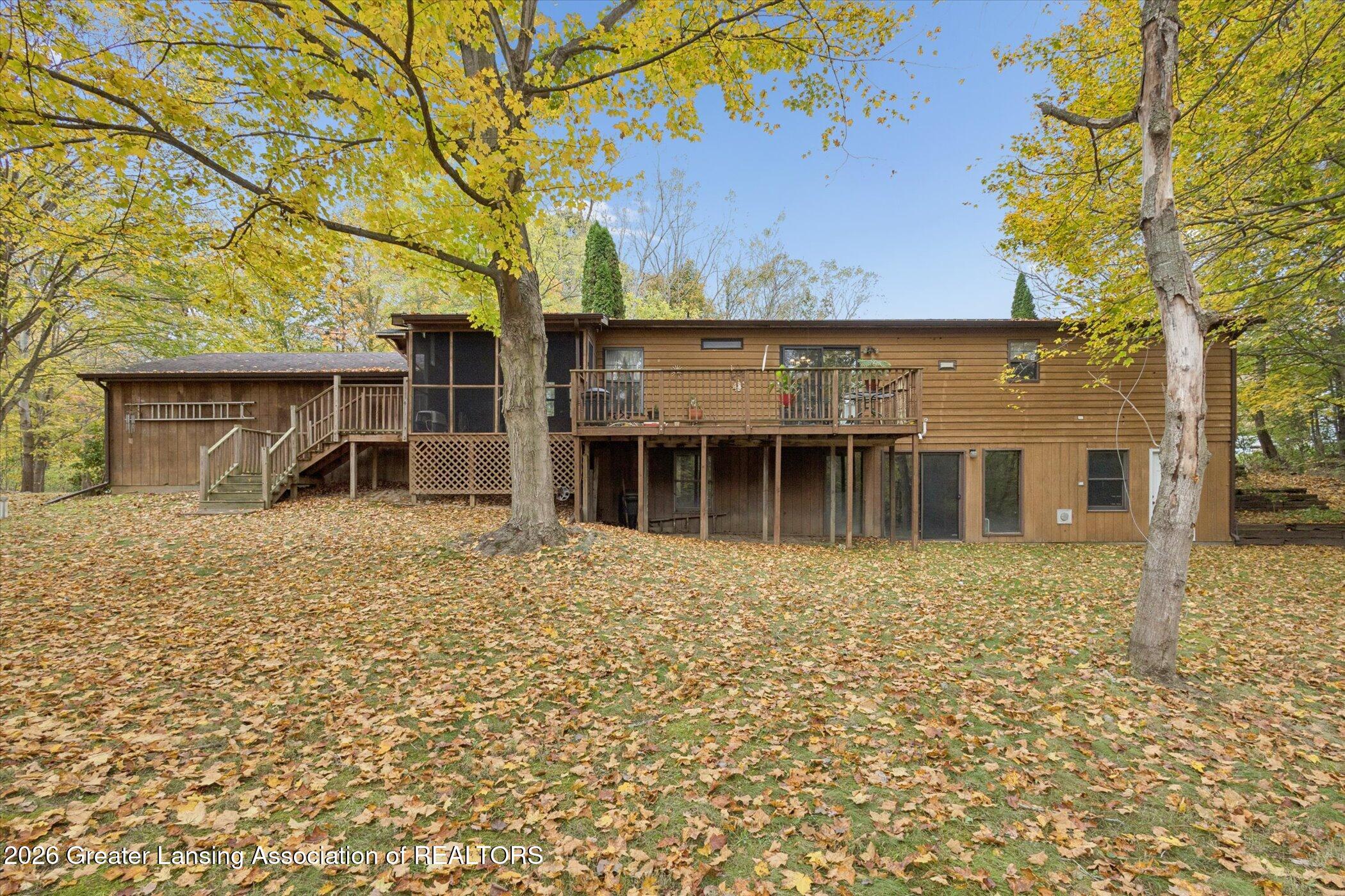 5051 Freeman Road Eaton Rapids, MI 48827 - Photo 38 of 48 Exterior Back