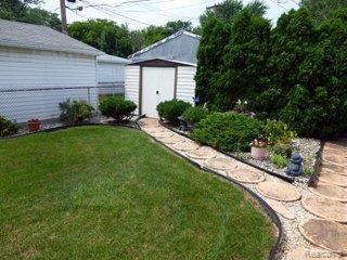 19421 Stephens Road Eastpointe, MI 48021 - Photo 14 of 25 P1000749RC.jpg
