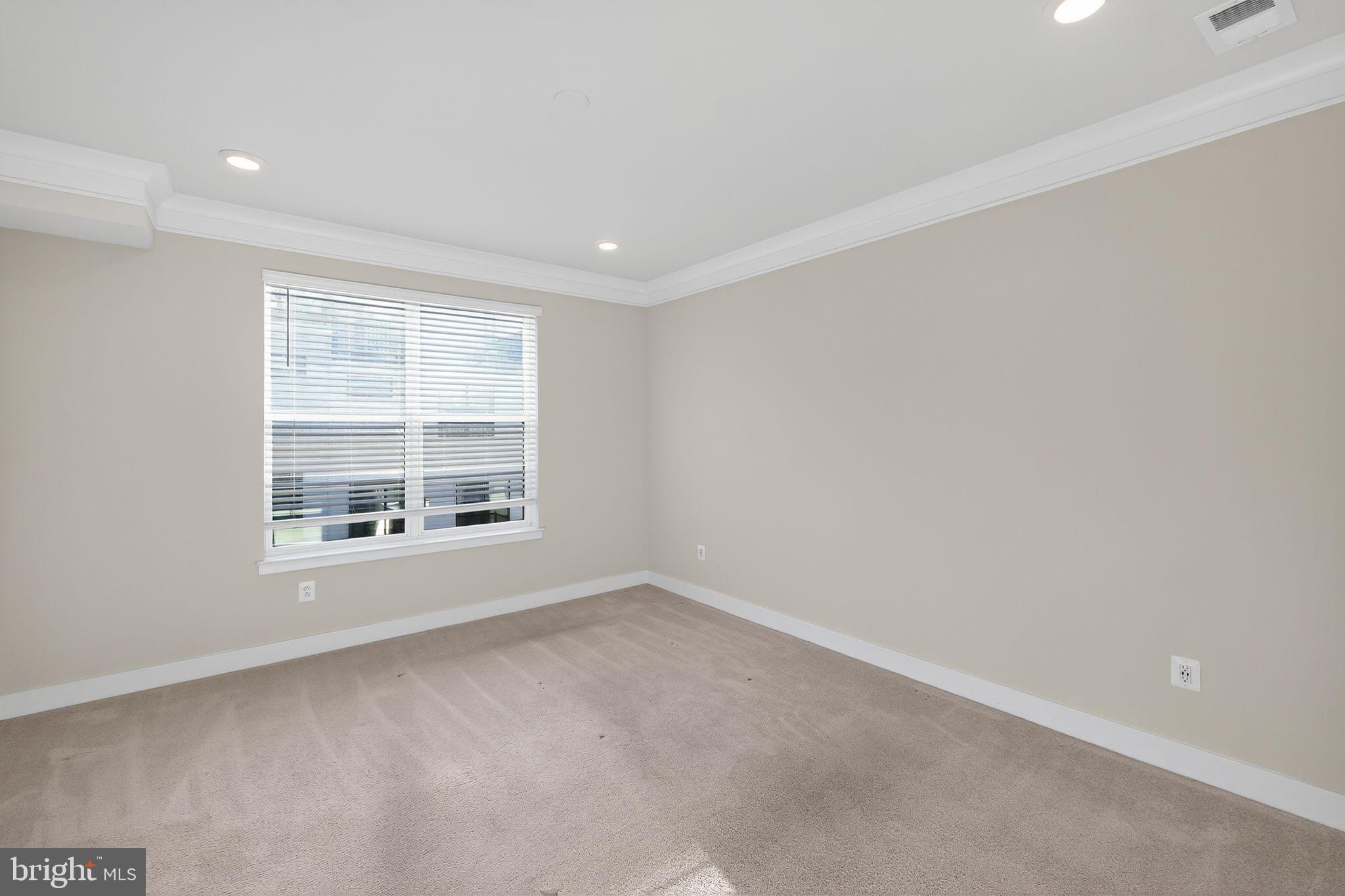 4412 Roland Heights Avenue Baltimore, MD 21211 - Photo 21 of 43