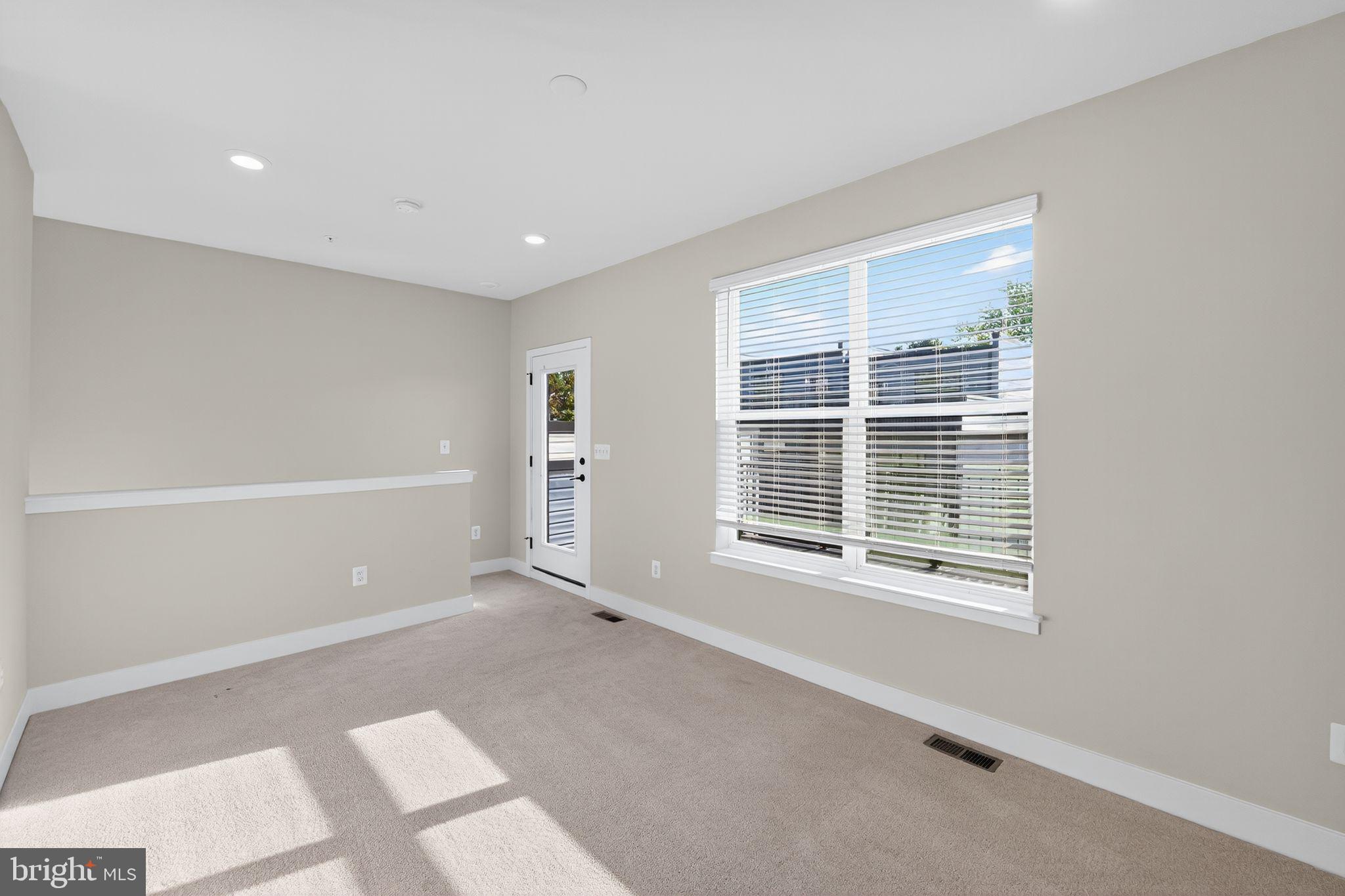 4412 Roland Heights Avenue Baltimore, MD 21211 - Photo 27 of 43