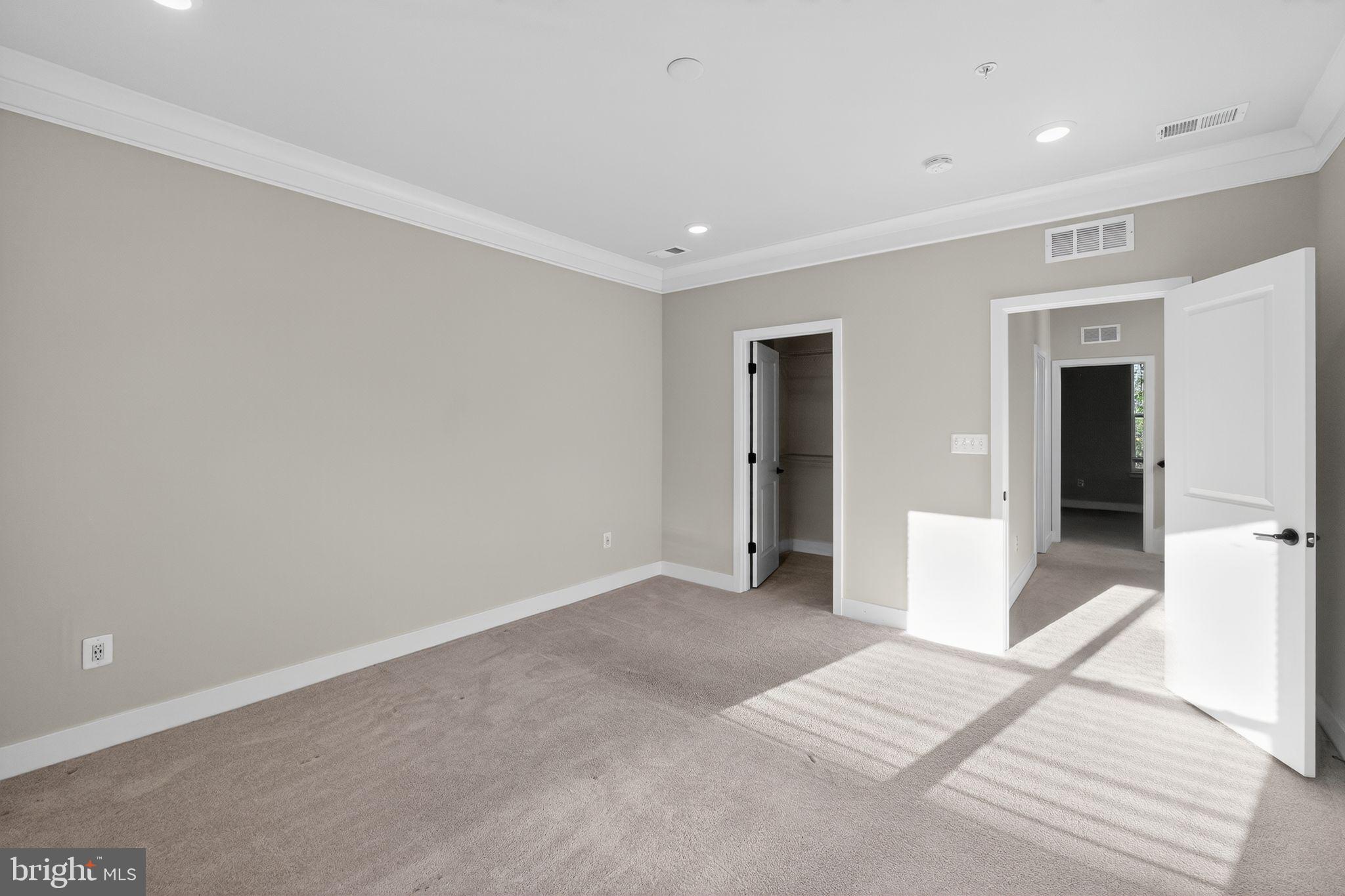 4412 Roland Heights Avenue Baltimore, MD 21211 - Photo 33 of 43