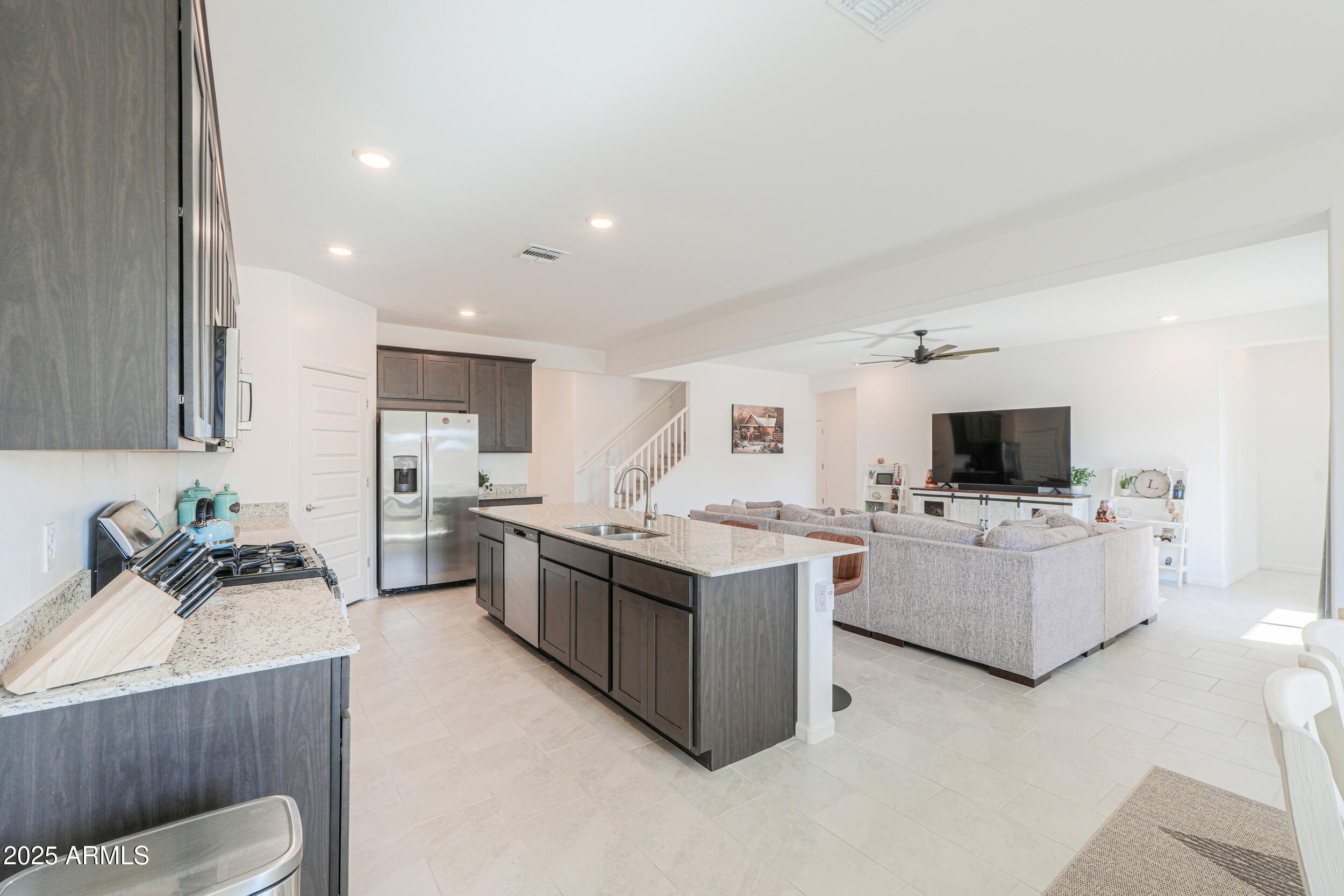 10575 West Kerrigan Lane Marana, AZ 85653 - Photo 15 of 67 14