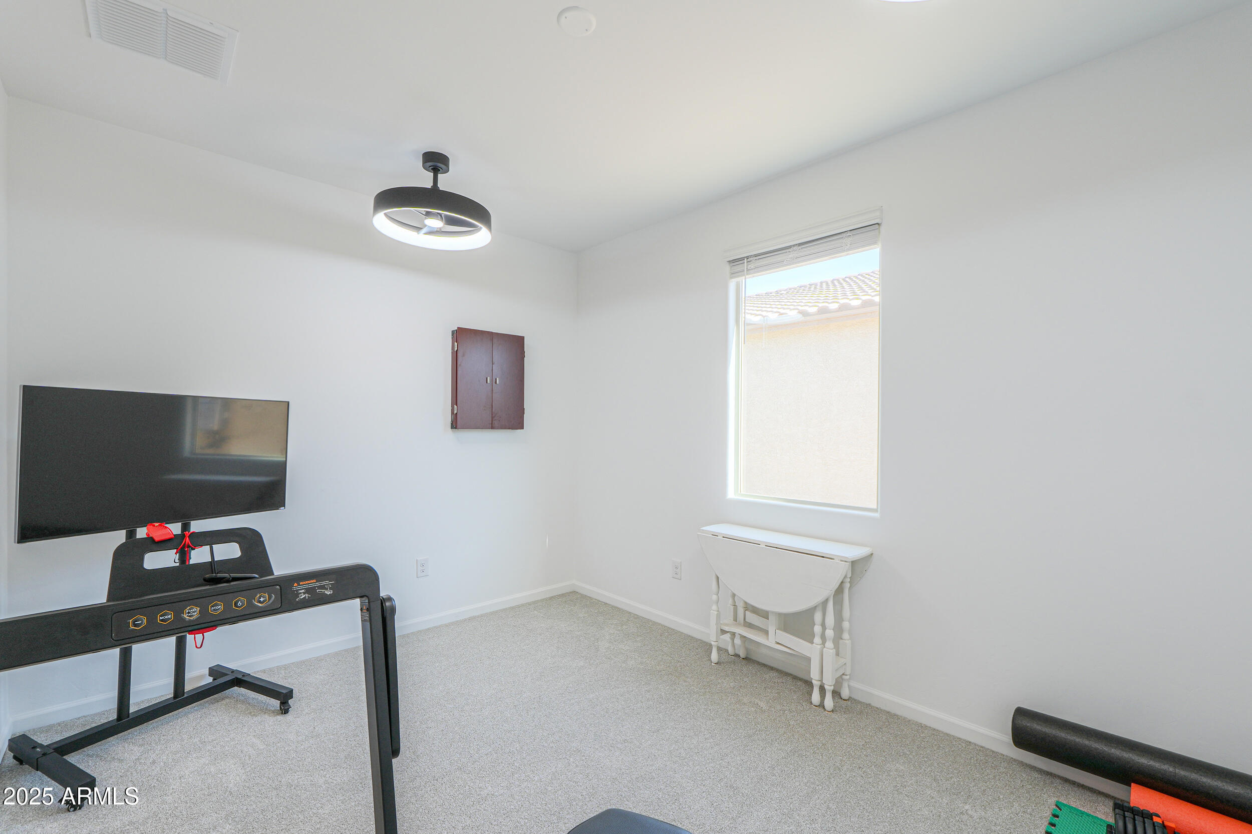 10575 West Kerrigan Lane Marana, AZ 85653 - Photo 27 of 67 26