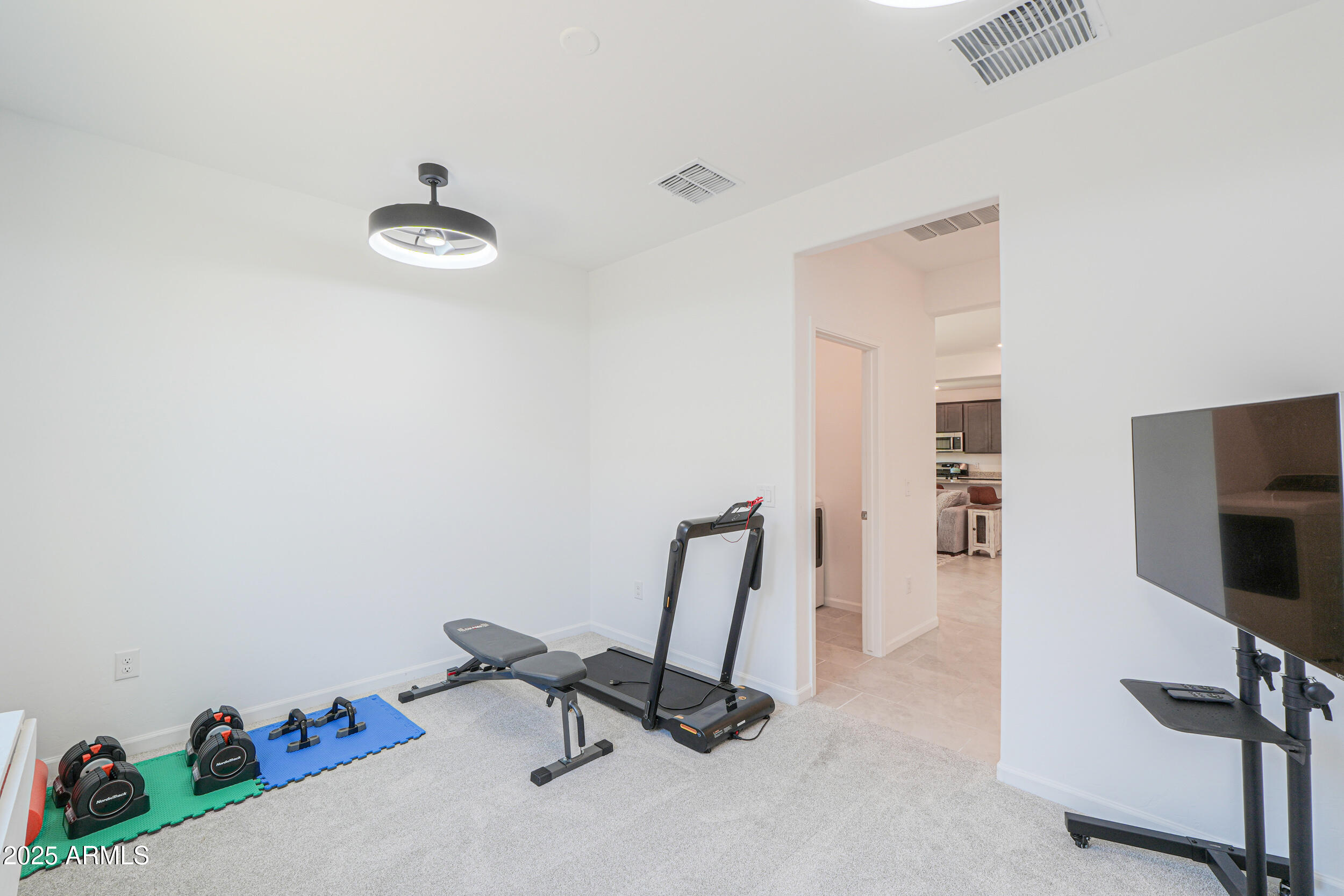 10575 West Kerrigan Lane Marana, AZ 85653 - Photo 28 of 67 27